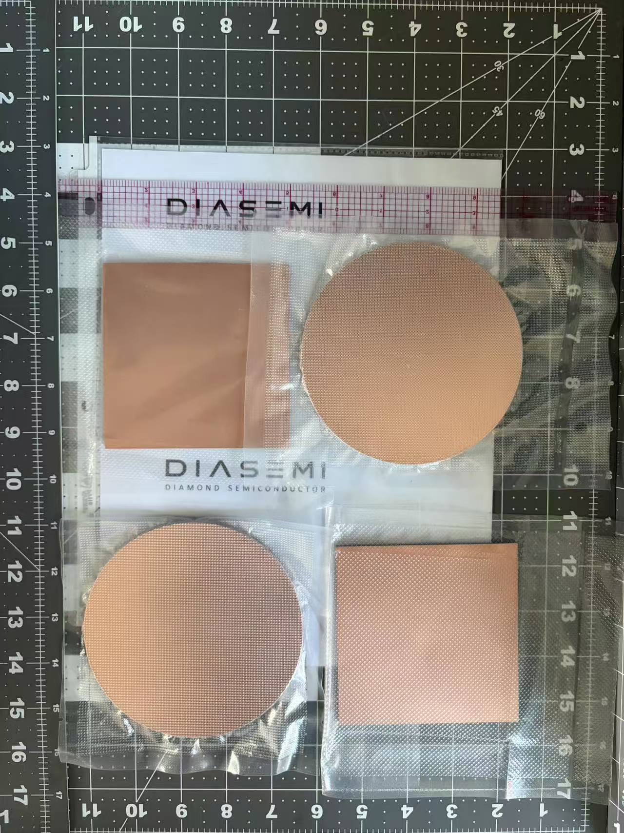 Extra large diamond and copper composite  Diameter 120x5mm 100x100x3mm Up to 150x150mm now