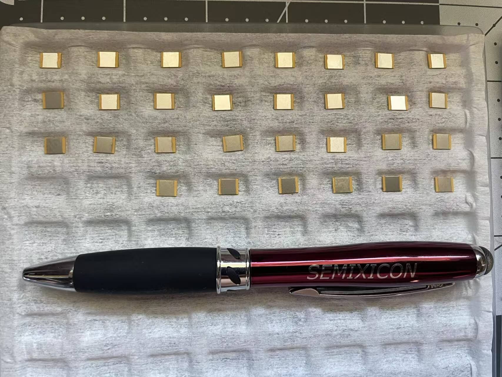 Diamond and aluminum composite with Gold (Au) Coating Diamond and aluminum composite with Gold (Au) Coating